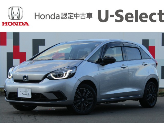 フィット  1.5 e:HEV ホーム カーサ 4WD