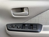 運転席窓操作部