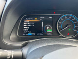 アクセルペダルの踏み加減をエコ運転の域に入るよう運転することで燃費も向上します