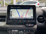 8インチのホンダ純正ナビがついております。