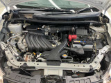 エンジンルームもクリーニング済みできれいですよ。日産の整備士がしっかりと丁寧に点検していますので安心してお乗りいただけます