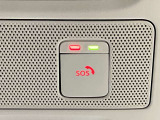 【SOSコール】急病時や危険を感じた時にはSOSコールスイッチを押すと専門オペレーターに接続!万が一エアバック展開事故の時は自動通報します!