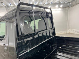 エンジンオイルの交換と、室内抗菌消臭処理を施工し、ご納車させていただきます
