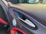 八光AUTO MOTIVEの強みはサポート力です。これまで培ってきた経験と技術力、スピードを生かして、お客様ひとりひとりを八光AUTO MOTIVE全店でサポートさせて頂きます。