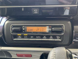 オートエアコンで室内も快適です。