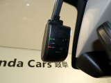 今や必需品となったドライブレコーダーも装着されています。運転中の記録を録画してくれます、万が一の時にドライブレコーダーがあれば安心です!