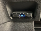 いまや快適なカーライフに欠かせないETCが付いています。