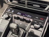 ご納車後は最寄りのポルシェセンターにてメンテナンス、保証をお受けいただけます。