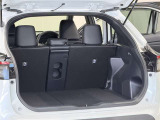 荷室はシートアレンジを行うことで広い荷室にすることが可能です 様々なシーンで活躍できますね