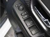 ◆パワーウィンドウスイッチ◆運転席から全席の窓の開閉操作を行うことが出来いつでも換気ができます!
