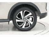 タイヤサイズ(195/60R17)です。