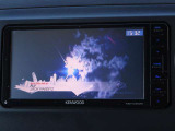 ケンウッド製のTVナビ付です。テレビ視聴、DVDビデオ、CD再生等が可能です。Bluetooth機能も付いておりますので、通話やスマートフォンから音楽を楽しめます。バックカメラ付。