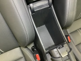 車が大好きなスタッフが心をこめて接客いたします。お客様一人一人のお車に対する思いや気持ちをうかがい、充実した時間が過ごせるよう努めます。