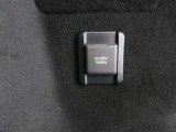 非常時やキャンプなどに役立つAC100Vコンセント付きです。