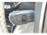 アクティブクルーズコントロール(STOP&GO機能付)を装備。作動範囲は約0〜180Kmの速度域となります。