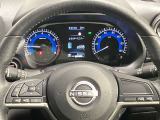 【メーター】メーター内のカラーディスプレイには運転をサポートするさまざまな情報を表示!