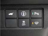 ◆パワーテールゲート◆キーや運転席のボタン、ハンズフリー機能など多彩なアクセスで自動開閉できます。