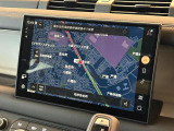 【Pivi Pro】SSD方式が採用された純正ナビゲーションシステム。Bluetoothオーディオ接続やUSBポート、サラウンドカメラなどを備えています!車両情報もこちらのモニターでチェックすることが可能です。