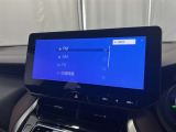 ディスプレイオーディオが付いています。今話題のApple CarplayやAndroid Autoにも対応!USB接続だけで使えます♪