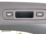 ハンズフリーにて開閉できますし、車両から離れると自動でテールゲートがしますます。