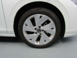 225/45R17タイヤ/7.5J &times; 17アルミホイール