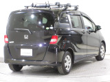 ボディクリーニング後、愛車をピカピカの状態へ保護するコーティング「ブライトパック」がおススメです!水垢がつきにくく、手入れがしやすくなりますよ!いつも愛車をきれいにしておきたい方におススメです。