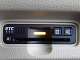 ■【ETC車載器】が装備されています。セットアップをしてお渡しとなり、ETCカードを差し込むだけで高速道路の利用が可能です。