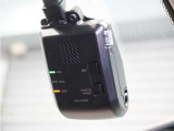 ◆ドライブレコーダー◆映像・音声などを記録する自動車用の装置です。 もしもの事故の際の記録はもちろん、旅行の際の思い出としてドライブの映像を楽しむことができます。