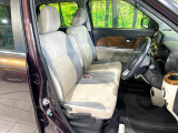 運転席シート廻りは使用感も少なく、良好な状態となっています。丁寧に使われていたことがよくわかりますね。