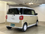 リヤ、後ろから見るとまた車の印象が変わってきますね☆☆