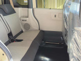 リヤシート(運転席側)☆