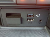 USB-Aに対応しており、市販の充電ケーブルがあれば、スマホ充電できます。