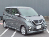 その他、内外装現状ながらお値ごろ感のある特選お買得価格車などもご用意しております!