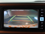 バックガイドモニターで、後方を確認しながら安心して駐車することができます。運転初心者も熟練者も必須の機能ですよ!
