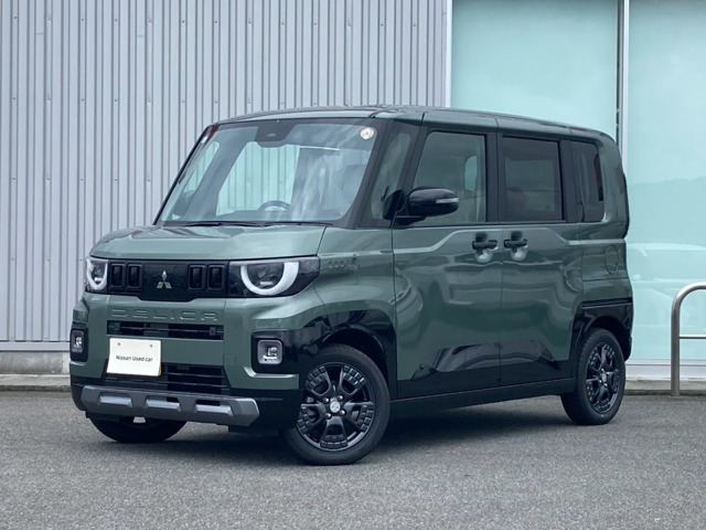 デリカミニ G プレミアム 4WD
