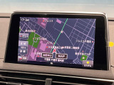 ●純正ナビ:一体感のあるナビは、高級感ある車内を演出してくれます。オーディオ機能も充実しておりますので、運転もより楽しめます♪