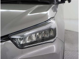 LEDヘッドライトです。デザイン性がよくとても明るいので、夜間の走行や悪天候でも安心です。しかも長寿命!