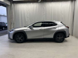 当社の車両本体価格には、納車前の車検整備費用も含まれています。別途で支払う場合、点検費用も安くありません。やっぱりU-Carは総額でも比べる必要がありますね。