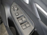 ◆パワーウィンドウスイッチ◆運転席から全席の窓の開閉操作を行うことが出来いつでも換気ができます!