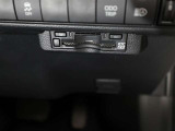 ETC車載器が搭載されているので、高速道路の乗り降りもノンストップで通過できます♪