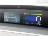 私たちが販売する中古車の多くは、レンタカーやリース車両として管理・使用していた車です。私たちは使用暦のハッキリした安心の中古車を一年を通して安定的に&rdquo;創る&rdquo;事が出来る、日本で数少ない企業です。