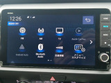 ナビゲーションはホンダコネクトディスプレイを装着しております。AM、FM、Bluetooth、フルセグTVがご使用いただけます。初めて訪れた場所でも道に迷わず安心ですね!