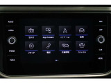純正ナビ Discover Media を装備、USB、Bluetoothも対応しております。
