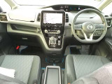セレナ 1.2 e-POWER ハイウェイスターV 