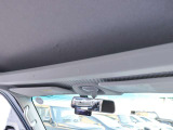 当社はピットがあり整備士も常駐してますので納車前整備・車検整備もお任せ下さい。