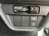 【ETC】高速道路の料金所もスムーズに通過できます!首都高速などは距離制の料金スタイルになりましたので付いている事で低距離は一定料金でなく御利用頂けます!