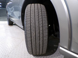 【純正アルミ】純正アルミ装備車です。走りもキビキビ見た目も格好良いです。見た目を重視する方には欲しい装備です!