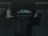 TOYOTA SAFETY SENSEは道路状況、車両状態、天候状態及びドライバーの操作状況などによっては、作動しない場所があります。あくまで運転補助機能です。