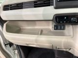 豊富に在庫を取り揃えています。 軽自動車からミニバン、セダン、SUV、話題のハイブリッド車などなど続々入荷中です!