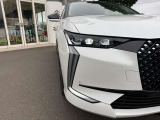 明るくて持続性の高いフルLEDヘッドライトです!